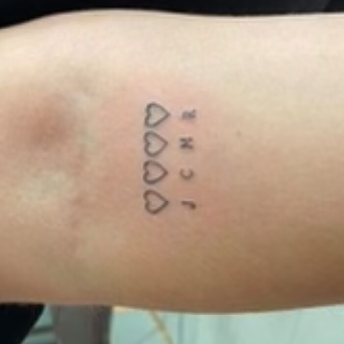 Extra Small tattoo size reference (~1 inch)